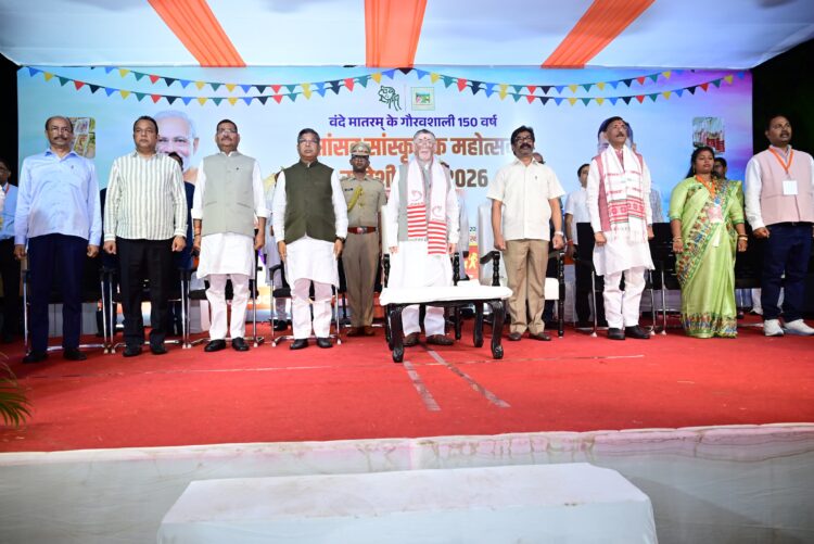 झारखंड राजपाल एड्रेस हाउस  सांसद सांस्कृतिक महोत्सव-सह-स्वदेशी मेला’ का उद्घाटन किया !