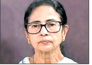 ममता बनर्जी ने तोड़ी संवैधानिक परंपरा !