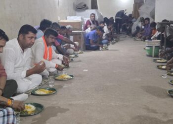 श्रमिक देश की अर्थव्यवस्था की रीढ़ है ललित नरायण ओझा  !