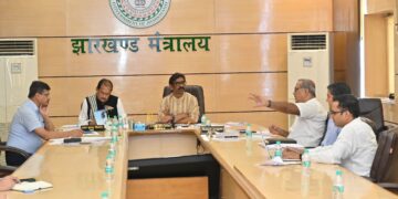 झारखंड के मुख्यमंत्री हेमन्त सोरेन की अध्यक्षता में वित्त एवं वाणिज्य-कर विभाग की उच्च स्तरीय समीक्षात्मक बैठक सम्पन्न !