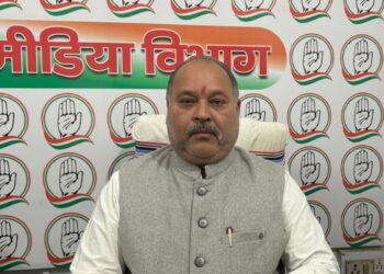 लोकतांत्रिक संस्थाओं को बदनाम करना बंद करे भाजपा- राकेश सिन्हा !